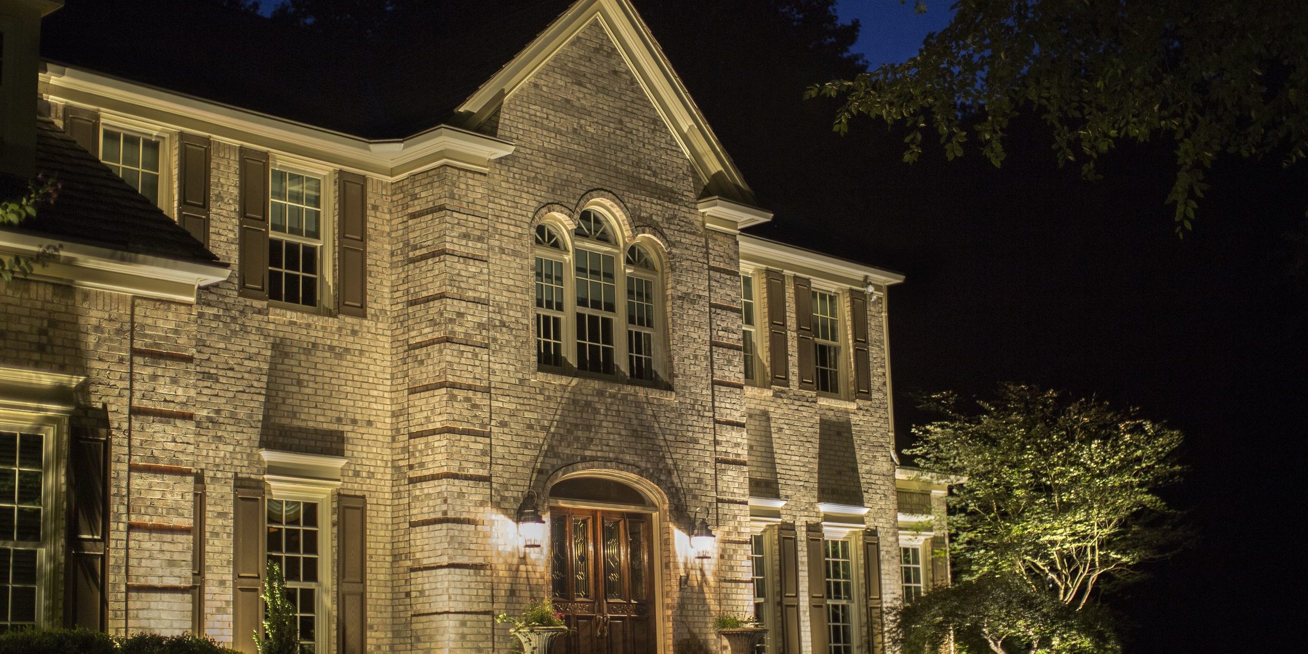 Benefits of Outdoor Landscape Lighting | Lexington Outdoor Lighting